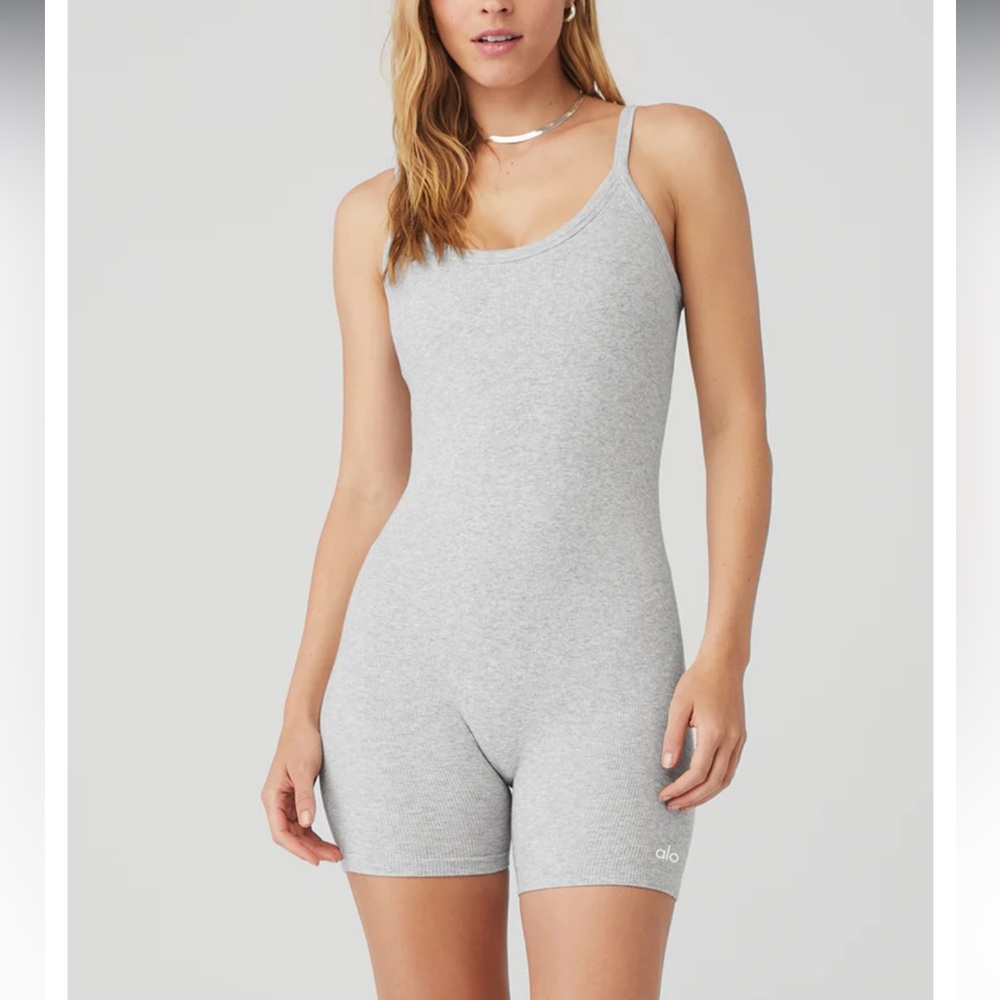 Alo ribbed bodysuit size M